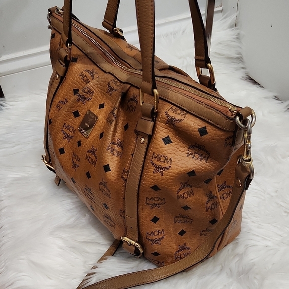 🔹️MCM 🔹️Cognac Brown Leather 2 Way Crossbody Tote Bag - Picture 6 of 16